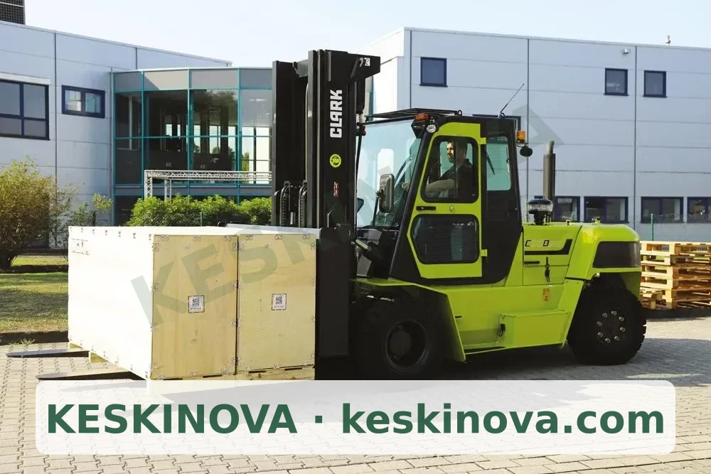 CLARK Dizel Forklift C 80 D900