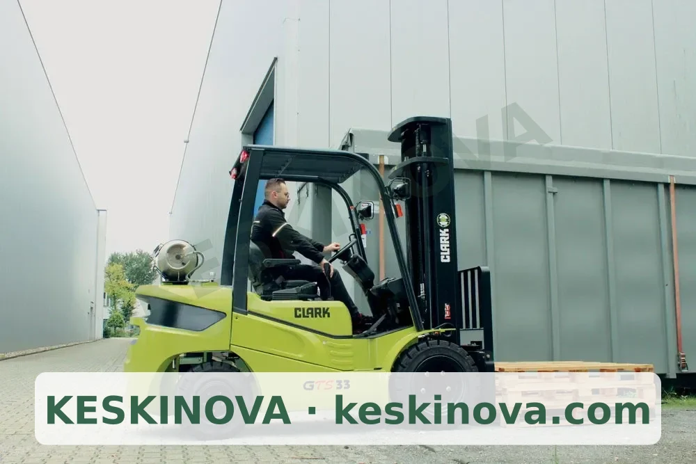 CLARK Dizel/LPG Forklift GTS 20/25/30/33