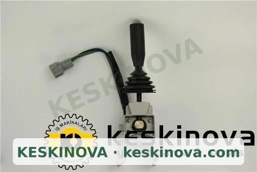KOMATSU 3EB-55-32222 OEM FD30 T-12 T-14 VİTES KOLU