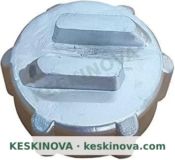 KOMATSU OEM 07051-20000 HİDROLİK ALÜMİNYUM DEPO KAPAĞI